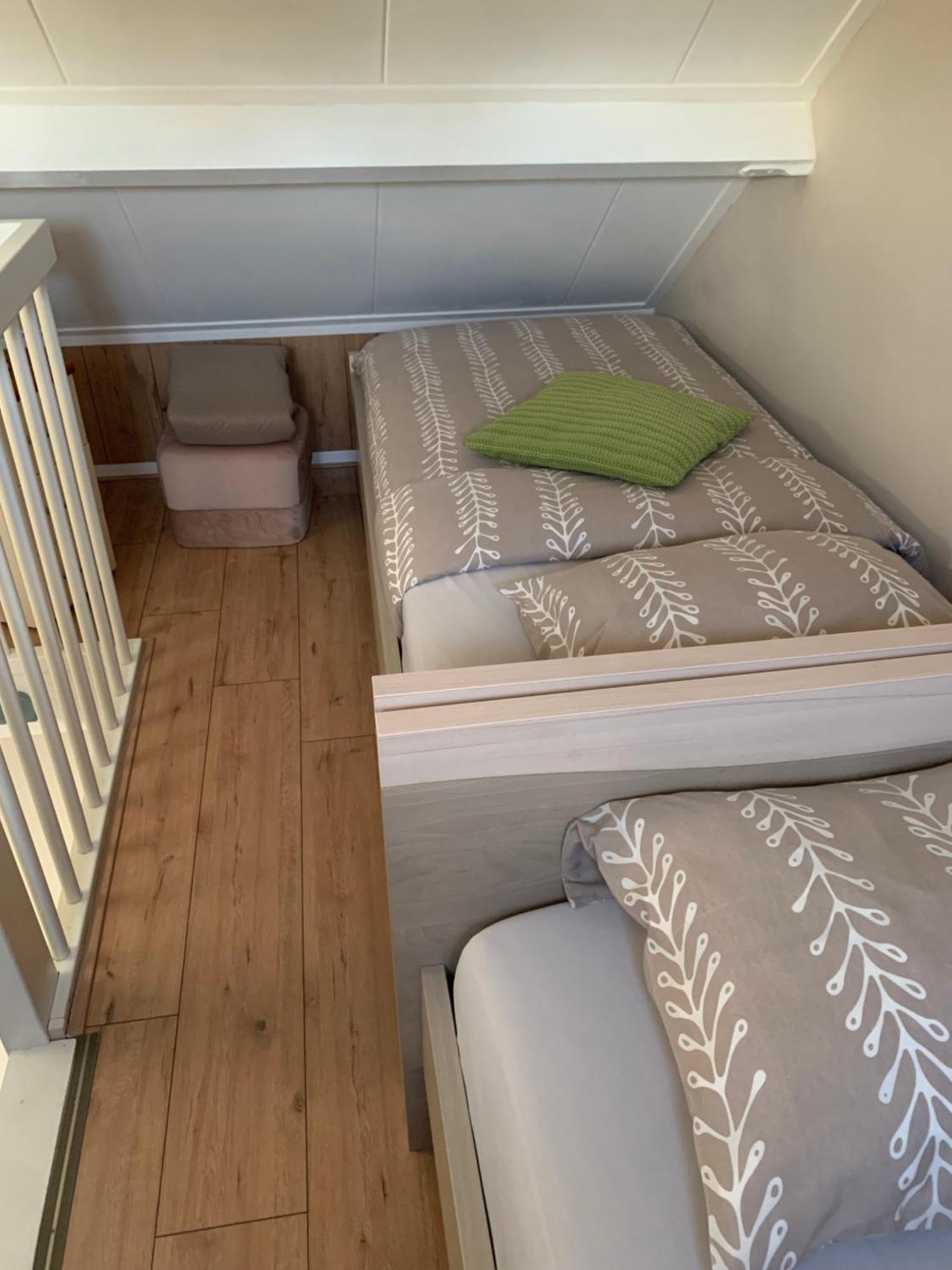 Bed and Breakfast At MarRies Wilp Exterior foto